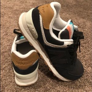 New Balance 574s Women’s